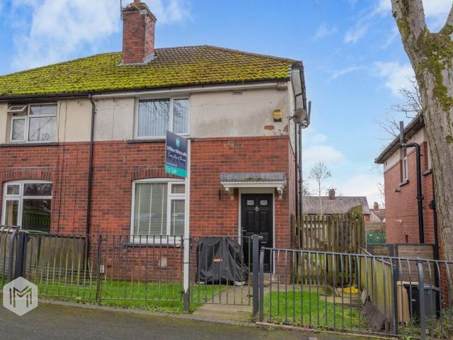 House for sale in Bradshaw, Lee Bank