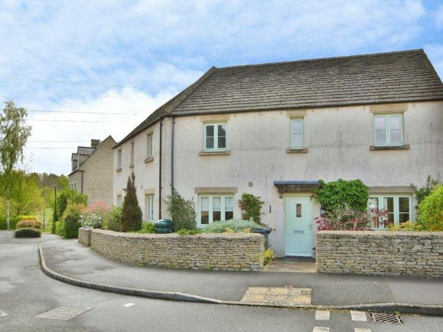 House for sale in Fossebridge, Gloucestershire