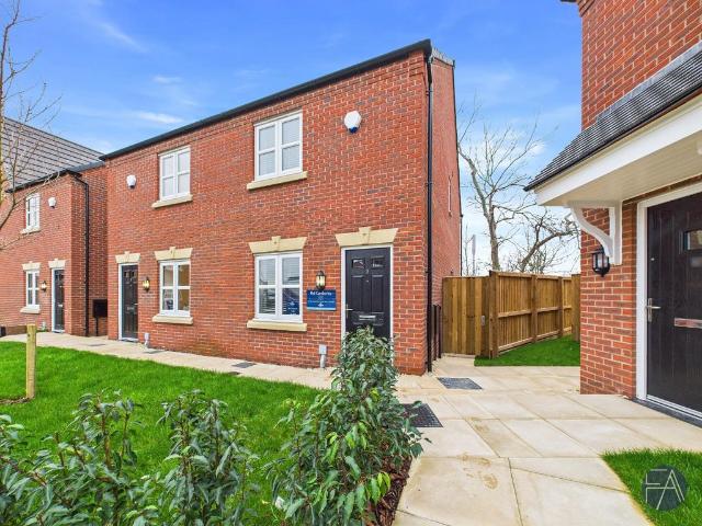 House for sale in Little Altcar, Sefton