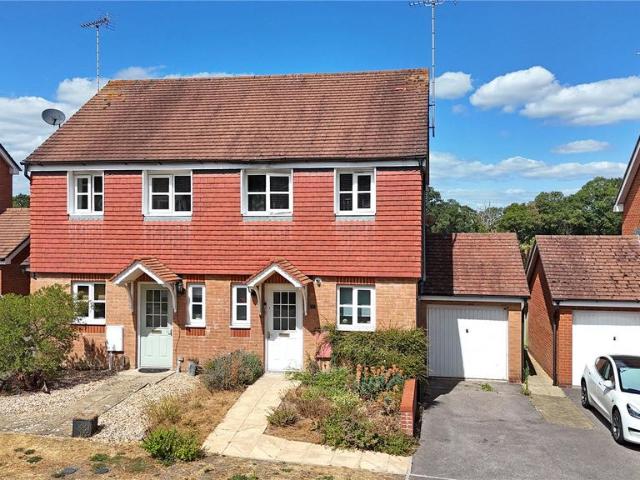 House for sale in Littlecote, West Sussex
