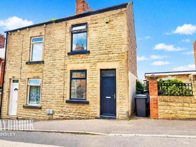 House for sale in Darfield, South Yorkshire