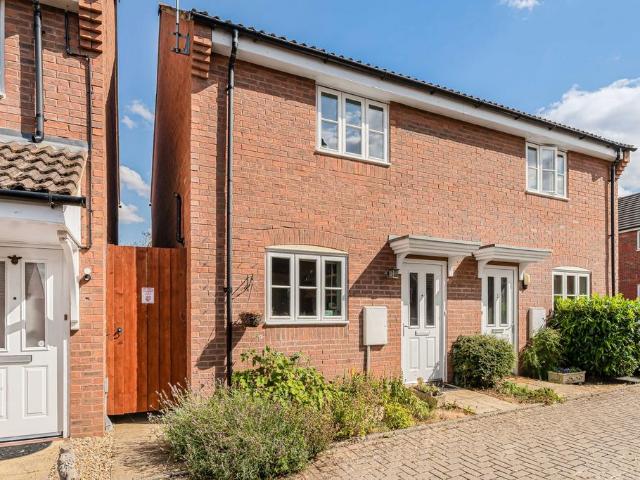 House for sale in Witcombe, Pamington