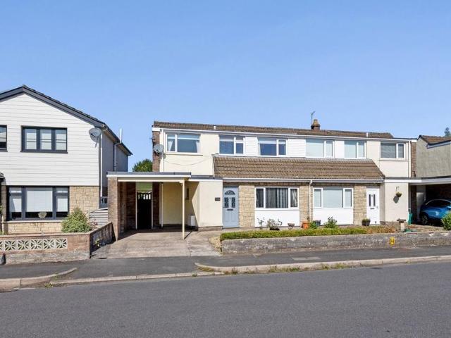House for sale in Brynsadler, Wales