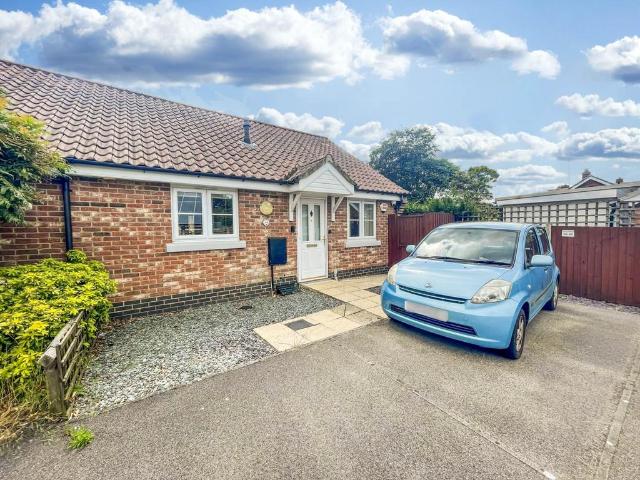 Bungalow for sale in Comers, Norfolk