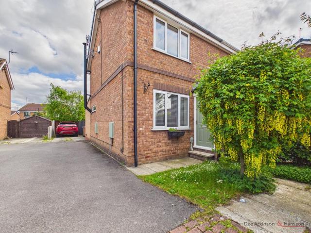 House for sale in Molescroft, East Riding Of Yorkshire
