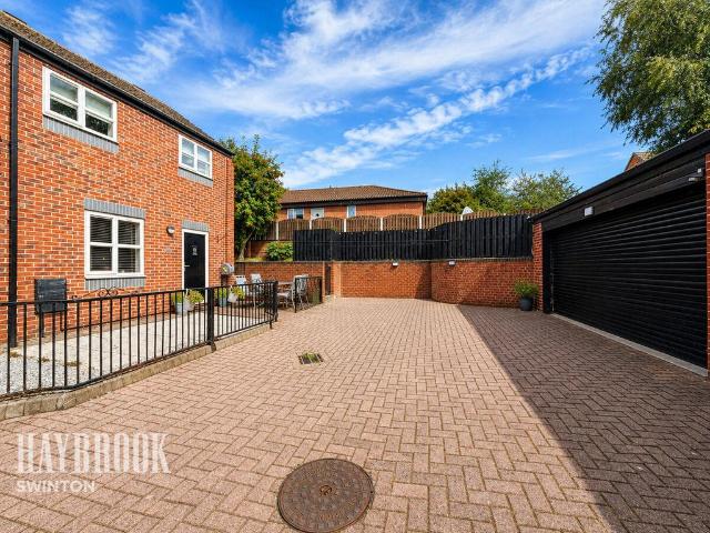 House for sale in Conisbrough, South Yorkshire