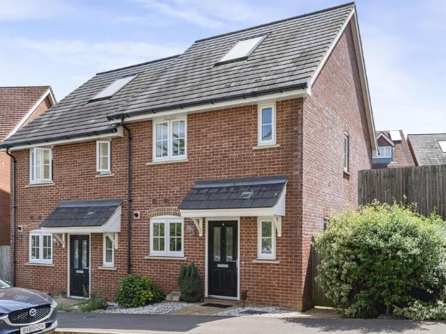 House for sale in Brook Street, Bourne Vale