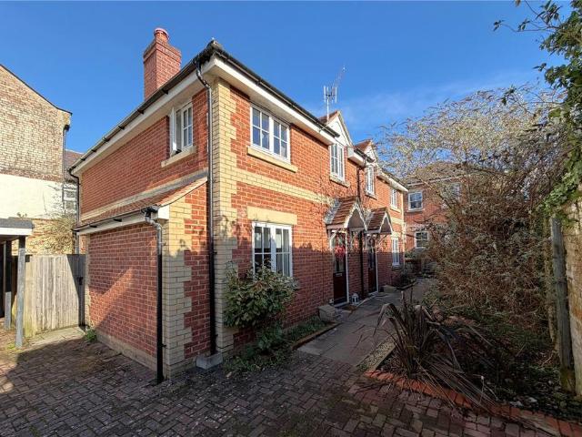 House for sale in Spring Vale, Hampshire