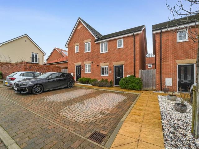 House for sale in Cattawade, Chelmondiston