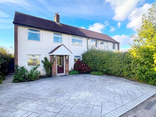 House for sale in Bird Estate, Poynton