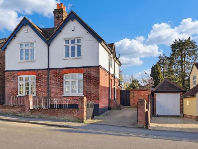 House for sale in Hutton, Navestock Side