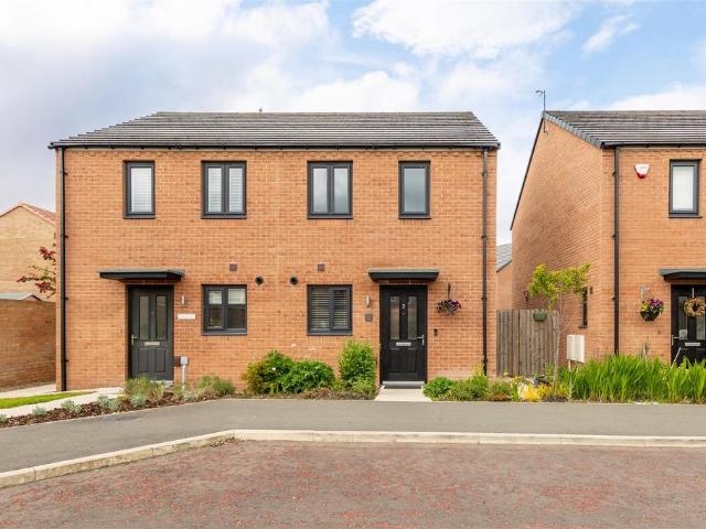 House for sale in Woolsington, Newcastle Upon Tyne