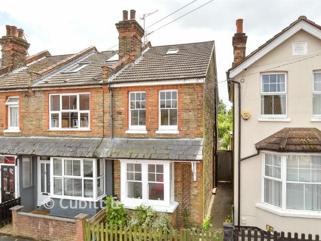 House for sale in Red Hill, Surrey