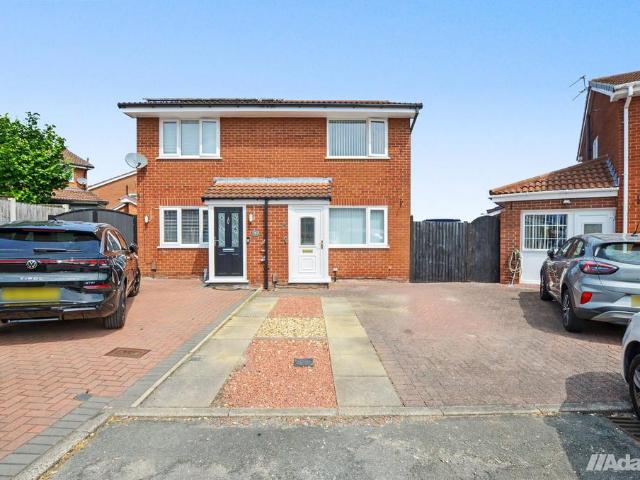 House for sale in Murdishaw, Halton