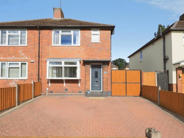 House for sale in Stourbridge, West Midlands