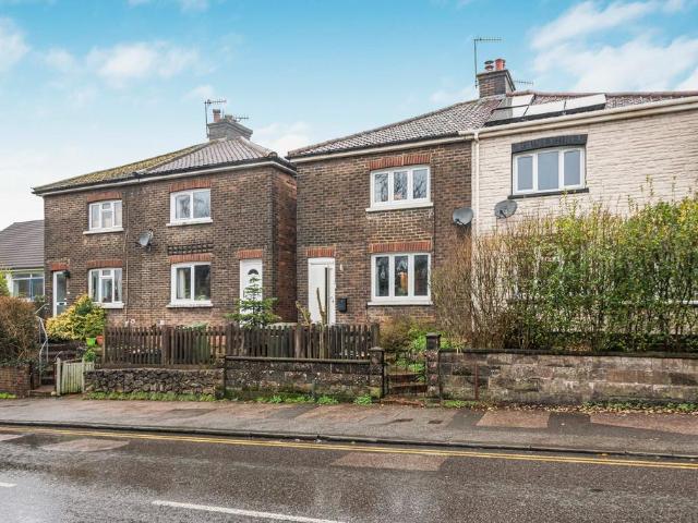 House for sale in Sandown Park, Kent