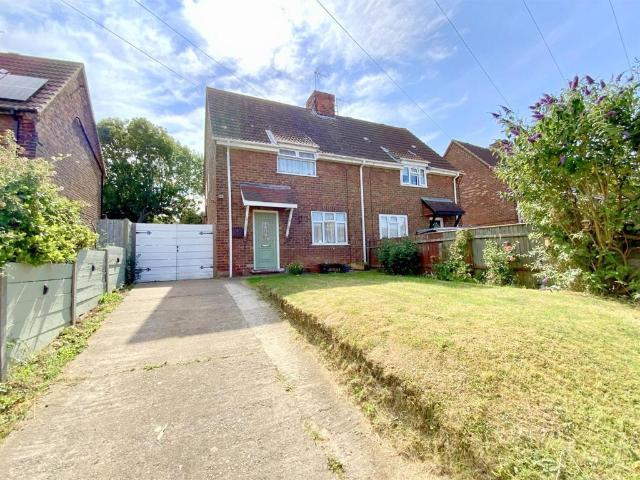 House for sale in Waltham