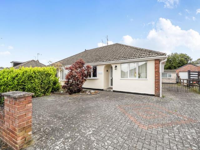 House for sale in North Wroughton, Swindon