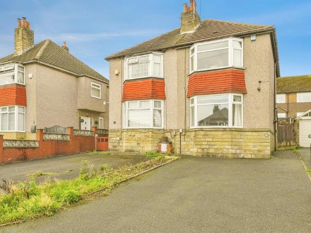House for sale in Cowlersley, West Yorkshire