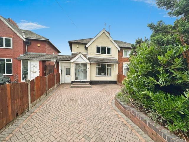 House for sale in Bloxwich, West Midlands