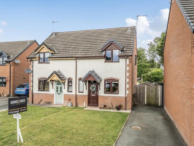 House for sale in Trefonen, Shropshire