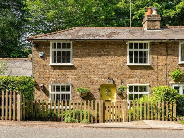 House for sale in Lemsford, Fretherne