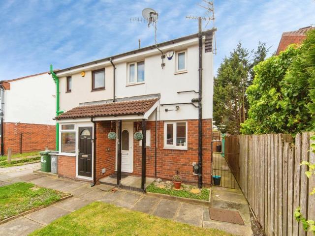 House for sale in Birkenhead, Wirral