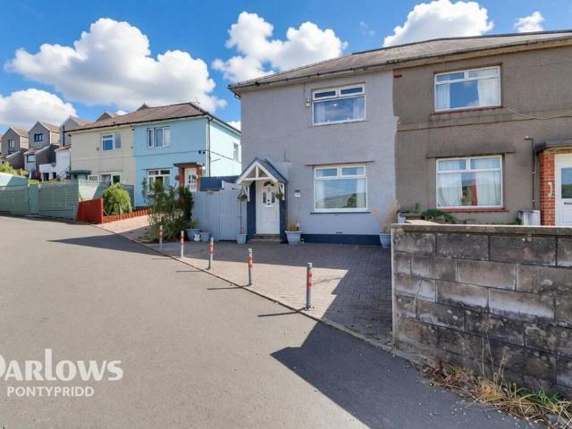 House for sale in Pontypridd, Wales