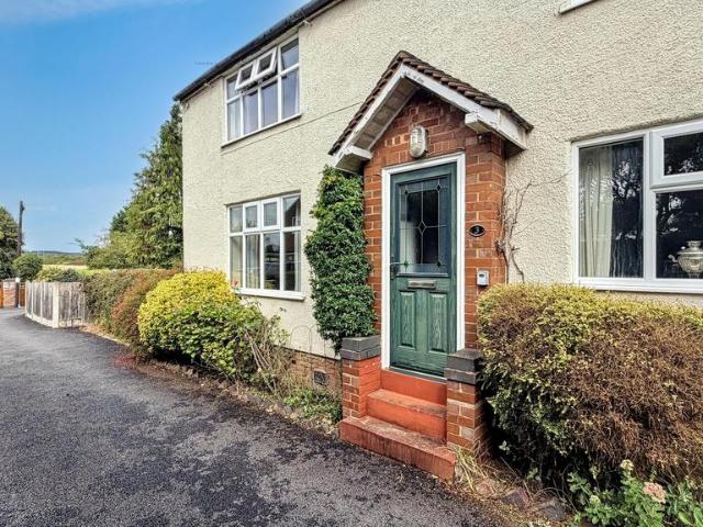 House for sale in Fazeley, Boley Park
