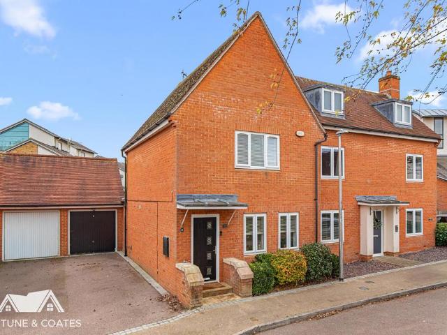 House for sale in Harlow, Essex