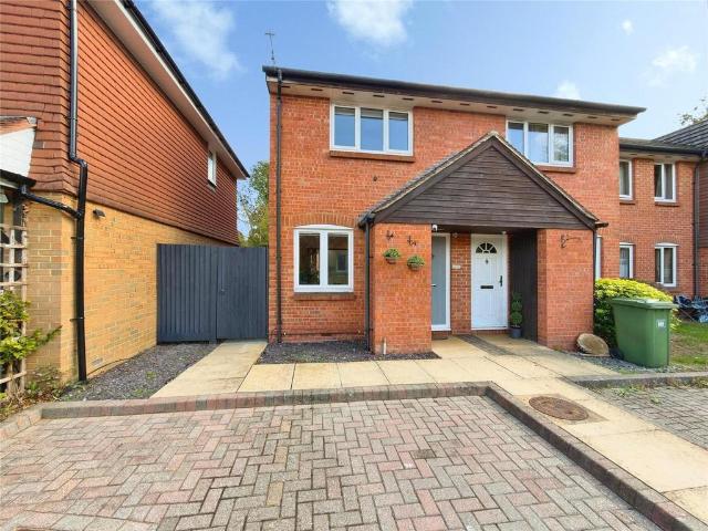 House for sale in Chavey Down, Newell Green