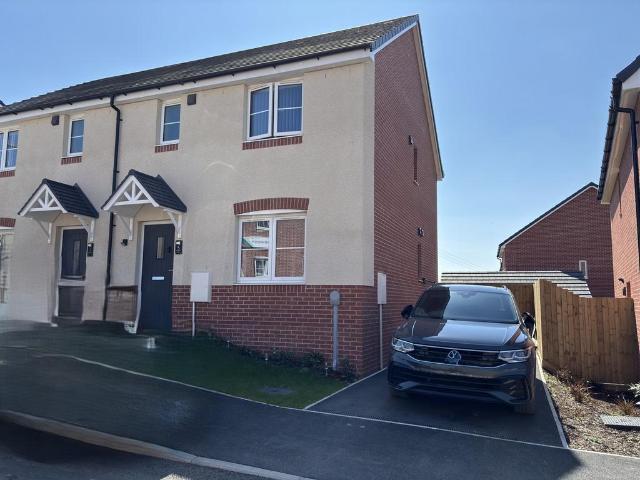 House for sale in Carmarthen, Wales