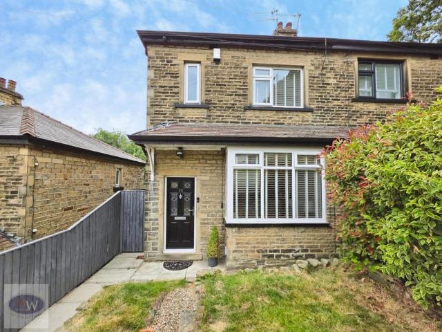 House for sale in Charlestown, Bradford