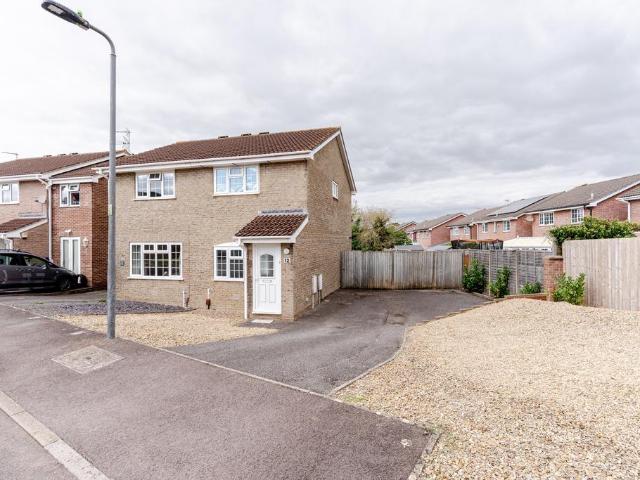 House for sale in Bradley Stoke