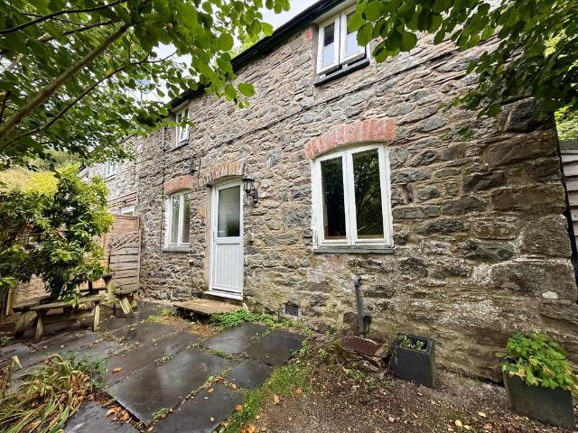 House for sale in Wales