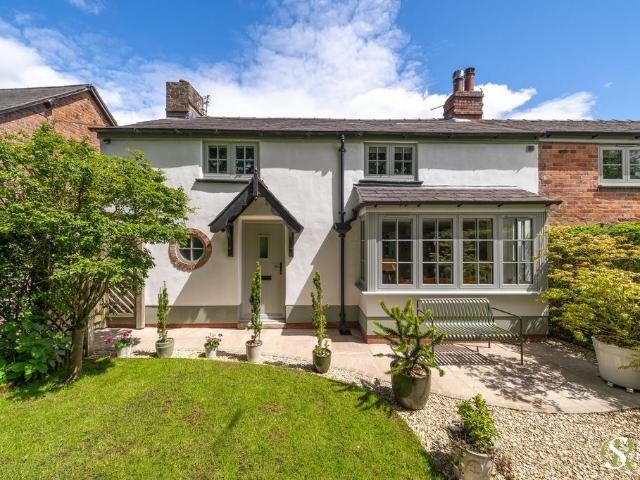 House for sale in Plumley