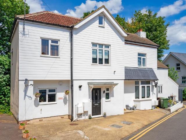 House for sale in St James, Sandown Park