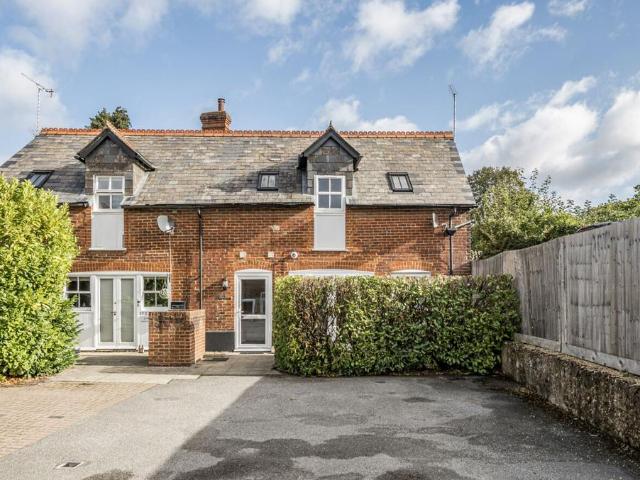 House for sale in Bolton Low Houses, Hampshire