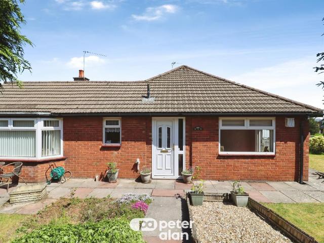 House for sale in Penylan, Falcon Lodge