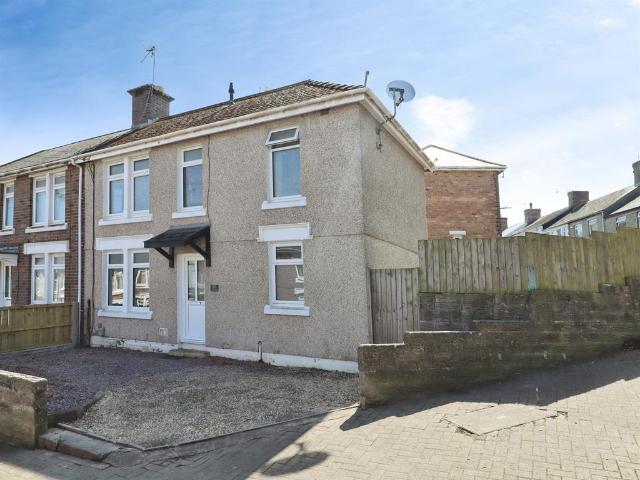 House for sale in Gibbonsdown, Barry