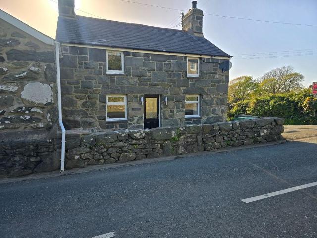 House for sale in Coed Ystumgwern, Wales