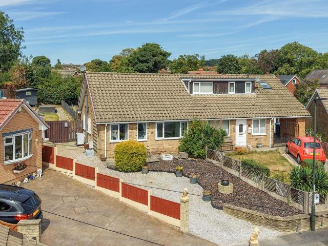 House for sale in Loundsley Green, East Midlands