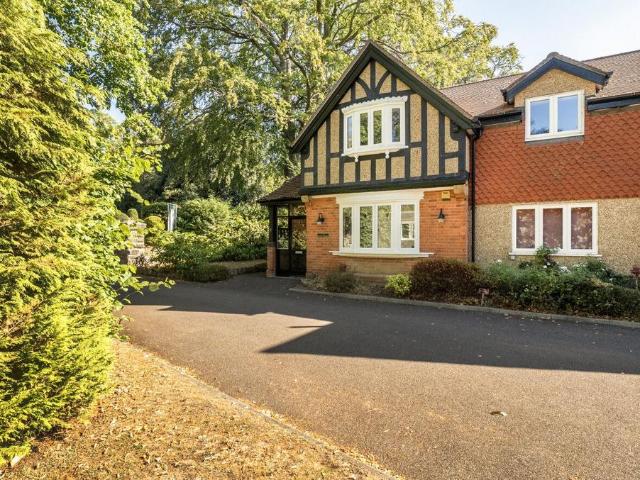 House for sale in St James, Sandown Park