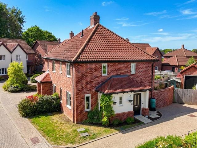 House for sale in Crostwick, Norfolk