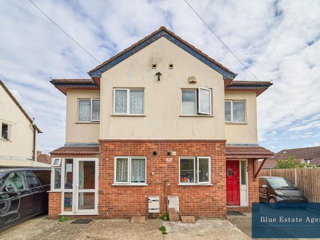 House for sale in London Borough of Hounslow, Greater London