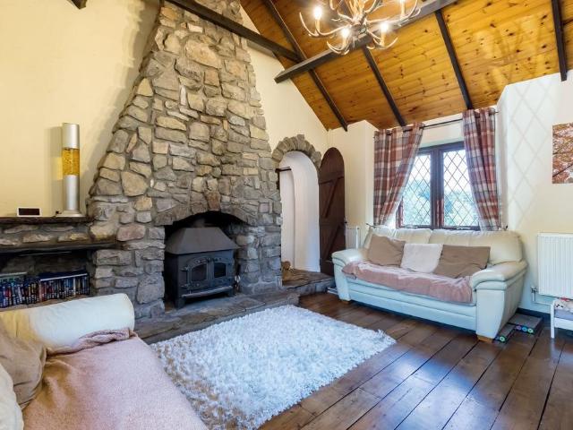 House for sale in Lulsgate Bottom, Backwell