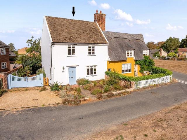 House for sale in Bedingfield, Suffolk