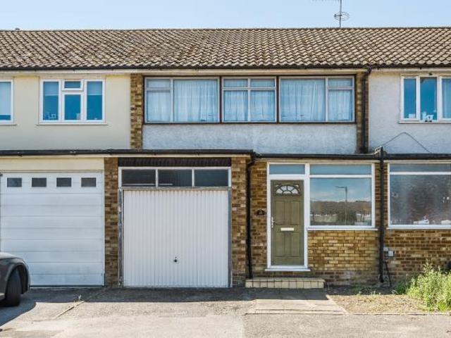 House for sale in Littleton Common, Lower Halliford