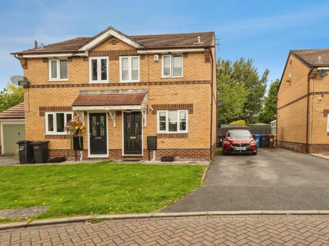 House for sale in Bridgehall, Stockport