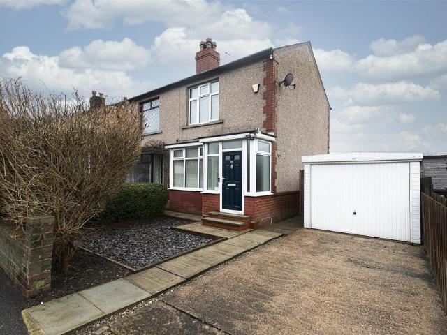 House for sale in Paddock, Milnsbridge